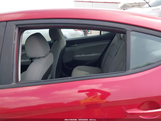 5NPD74LFXJH349580 Hyundai ELANTRA SE