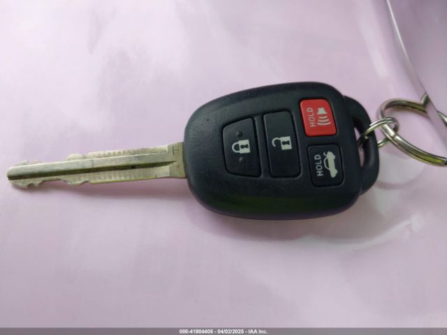 5YFBURHE0KP875377 Toyota COROLLA SE