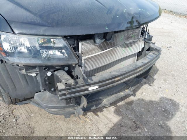 3C4PDCAB8JT274099 Dodge JOURNEY SE