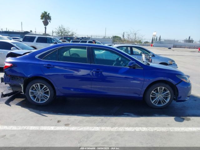 4T1BF1FK2FU889645 Toyota CAMRY SE