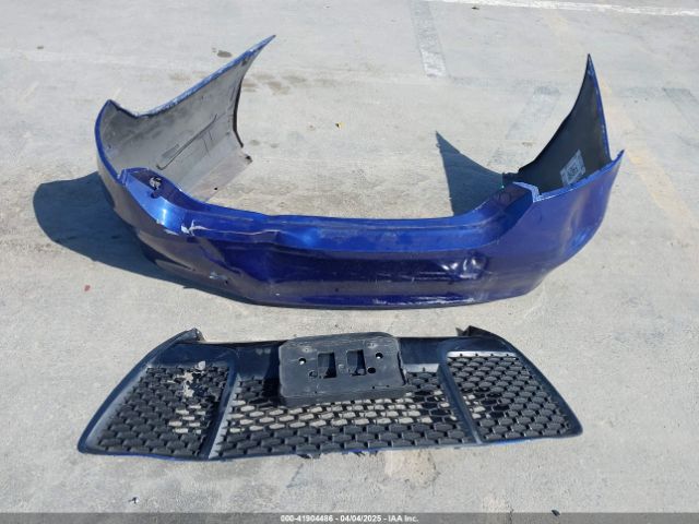 4T1BF1FK2FU889645 Toyota CAMRY SE