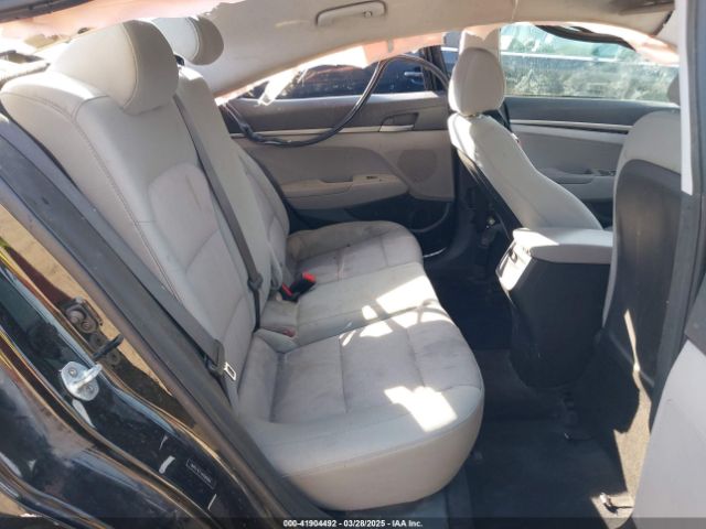 5NPD74LF1HH089984 Hyundai ELANTRA SE