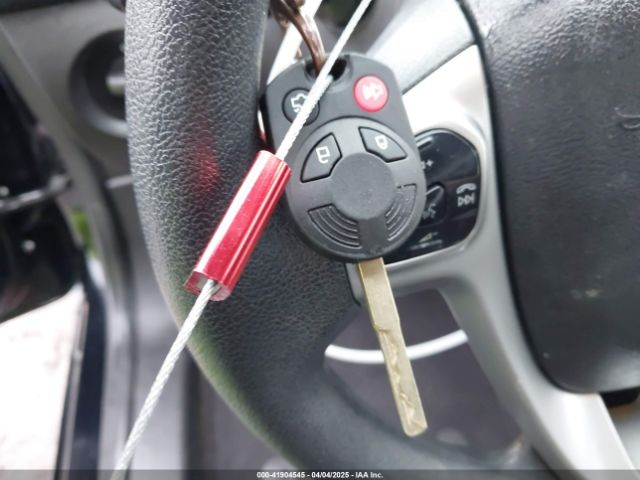 3FADP4BJ2JM101751 Ford FIESTA SE