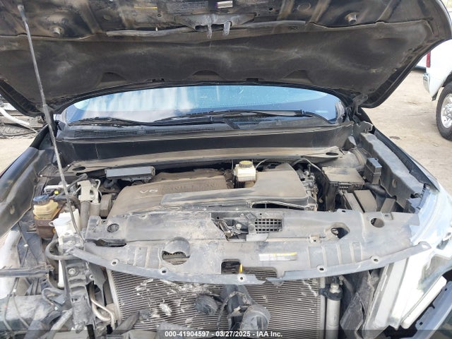 5N1DR2MMXJC649946 Nissan Pathfinder Platinum