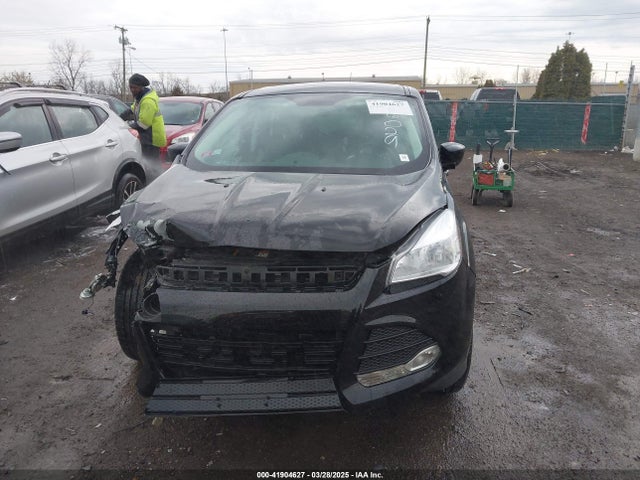 1FMCU0G78GUB56029 Ford ESCAPE SE