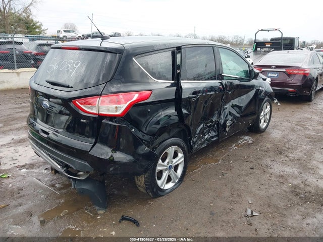 1FMCU0G78GUB56029 Ford ESCAPE SE