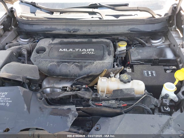 1C4PJLCB3KD206922 Jeep Cherokee Latitude Fwd