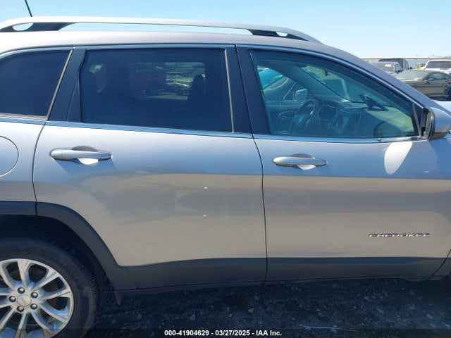 1C4PJLCB3KD206922 Jeep Cherokee Latitude Fwd