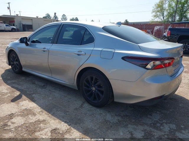 4T1C11AK9MU406563 Toyota CAMRY LE