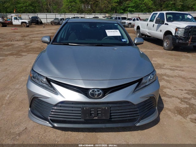 4T1C11AK9MU406563 Toyota CAMRY LE