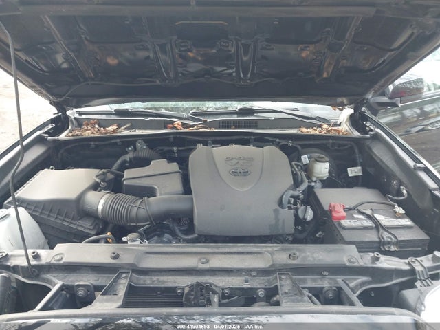 3TYSZ5AN8NT093249 Toyota Tacoma Sr5 V6