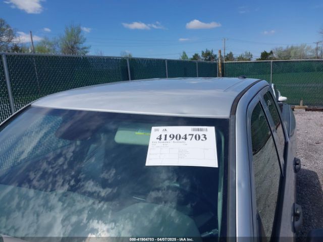 1C6RR7FG4JS147493 RAM 1500 Express  4x4 6'4 Box