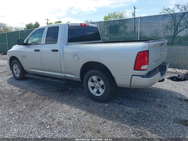 1C6RR7FG4JS147493 RAM 1500 Express  4x4 6'4 Box