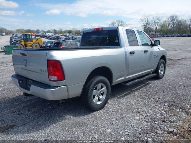 1C6RR7FG4JS147493 RAM 1500 Express  4x4 6'4 Box