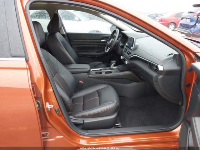 2019 NISSAN ALTIMA 1N4BL4CV5KC103629 Photo 4