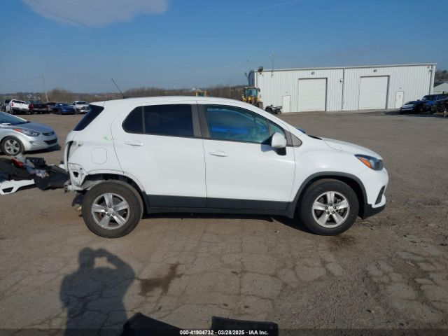 KL7CJKSB5LB049298 Chevrolet Trax Fwd Ls
