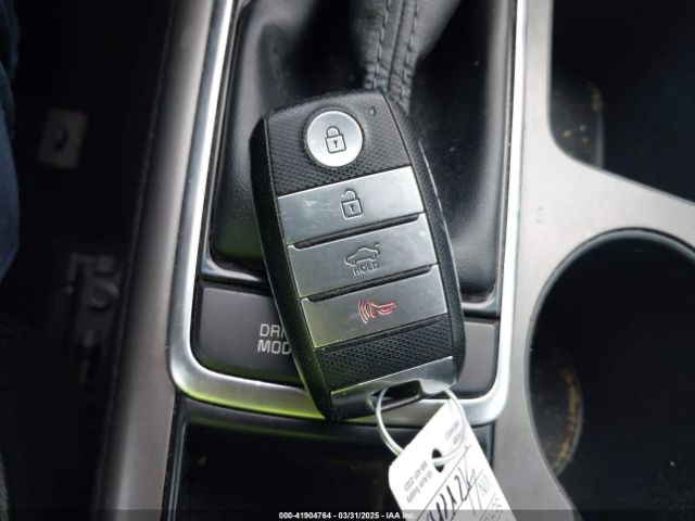 5XXGT4L35LG416812 KIA Optima S