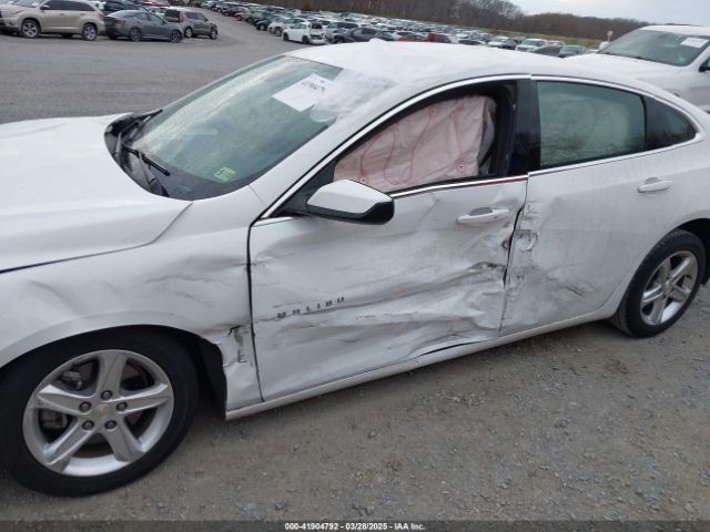 1G1ZC5ST4MF087738 Chevrolet Malibu Fwd 1fl