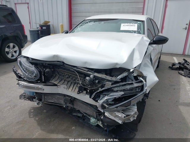 1HGCV1F43NA041157 Honda Accord Sport Special Edition