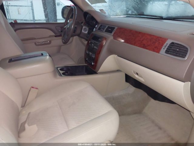 1GNSCAE04ER101213 Chevrolet Tahoe Ls