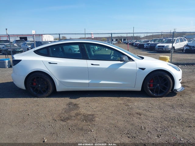 Tesla Model 3 Performance Dual Motor All-wheel Drive 2023 5YJ3E1EC1PF492427 Image 13