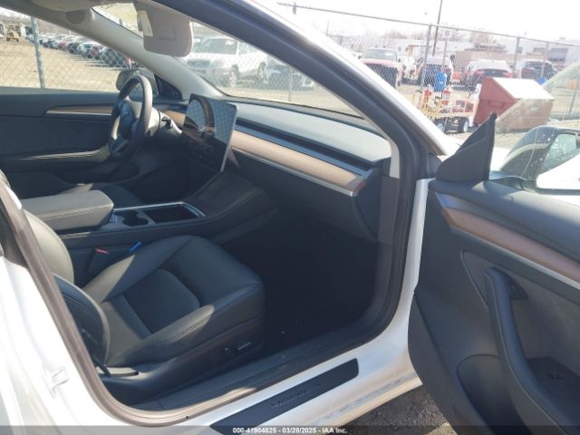 2023 TESLA MODEL 3 5YJ3E1EC1PF492427 Photo 4