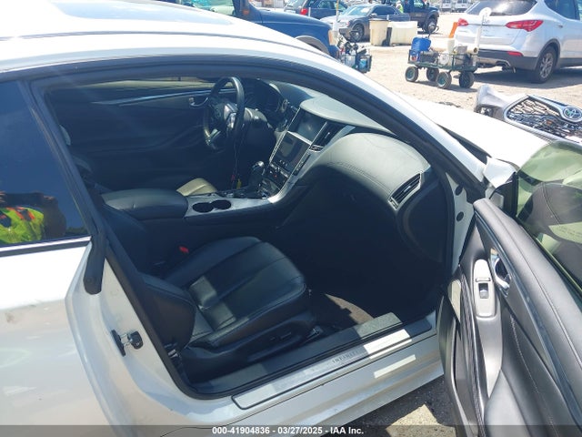 JN1EV7EK9HM364113 Infiniti Q60 3.0t Premium
