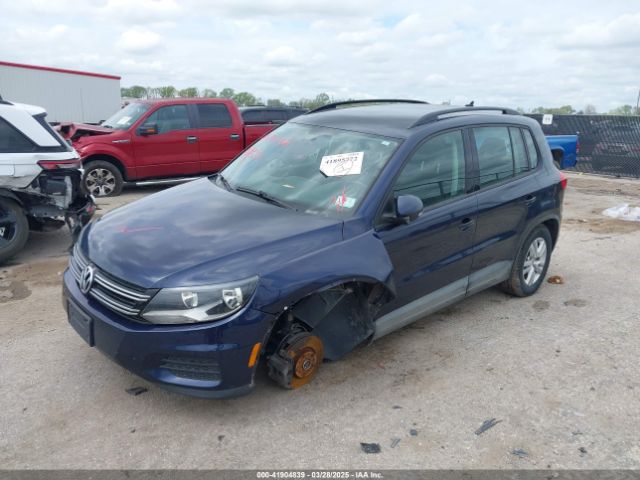 WVGAV7AXXFW587156 Volkswagen TIGUAN S