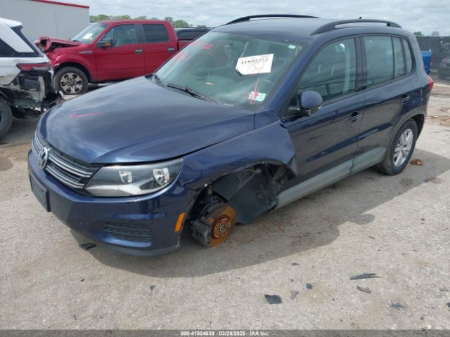 WVGAV7AXXFW587156 Volkswagen TIGUAN S