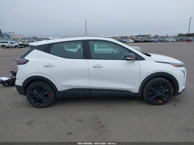 1G1FY6S05P4117636 Chevrolet Bolt Euv Fwd Lt