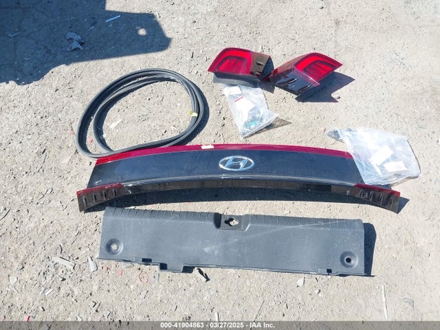 5NPEL4JA9LH011887 Hyundai SONATA SEL