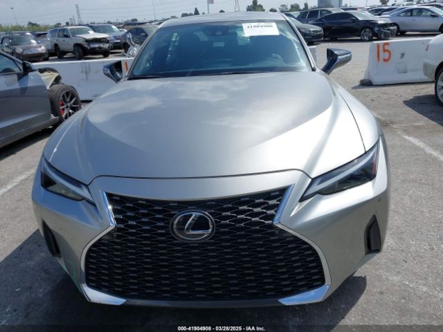 JTHCA1D22M5117601 Lexus IS 300