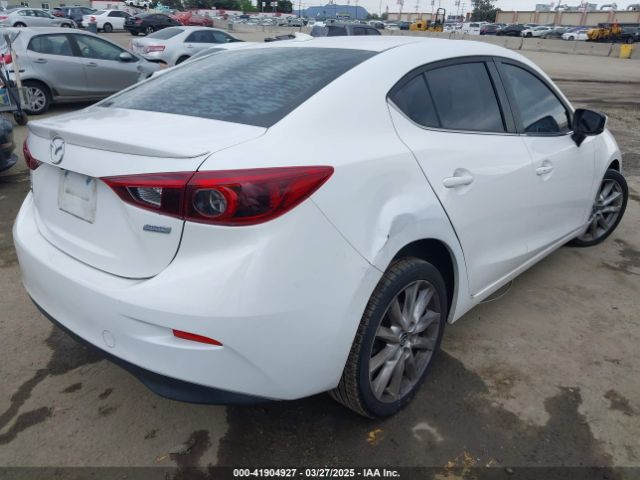 3MZBN1W32HM137772 Mazda Mazda3 Grand Touring