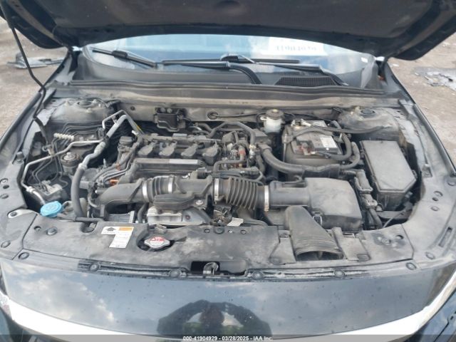 1HGCV1F92JA171033 Honda Accord Touring