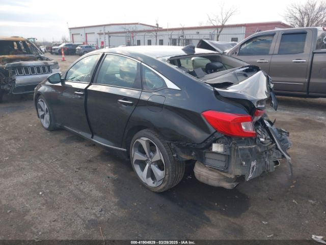 1HGCV1F92JA171033 Honda Accord Touring