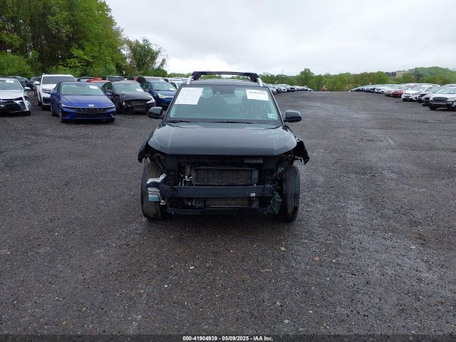 KMHRC8A31MU085088 Hyundai Venue Sel