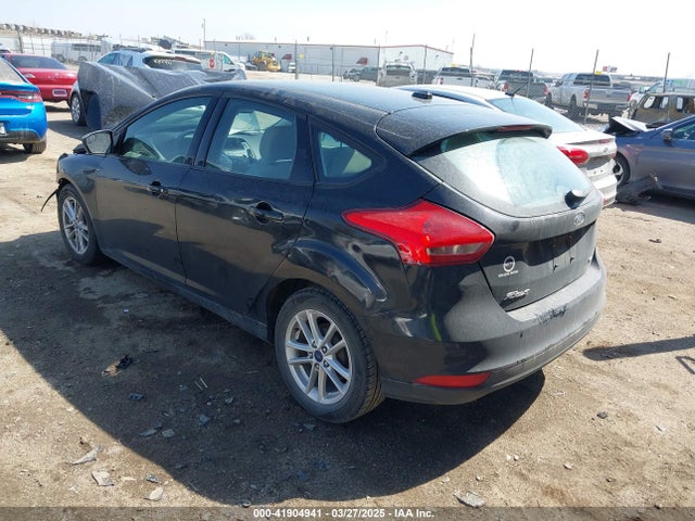 1FADP3K20JL326397 Ford FOCUS SE