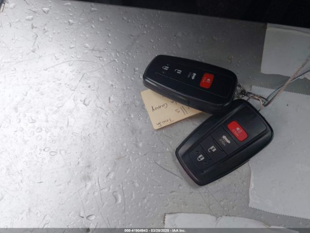 4T1G31AK5NU044700 Toyota Camry Nightshade Edition Hybrid