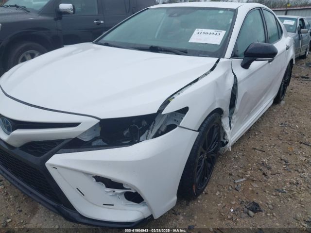 4T1G31AK5NU044700 Toyota Camry Nightshade Edition Hybrid