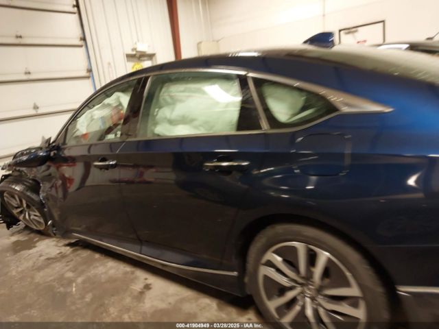 1HGCV3F92KA005107 Honda Accord Hybrid Touring