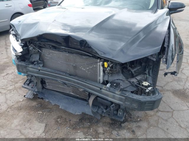 3FA6P0RU0KR116903 Ford Fusion Hybrid Titanium