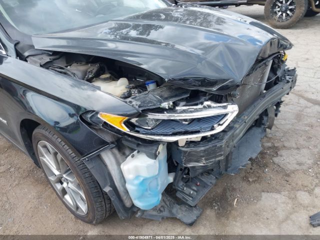 3FA6P0RU0KR116903 Ford Fusion Hybrid Titanium