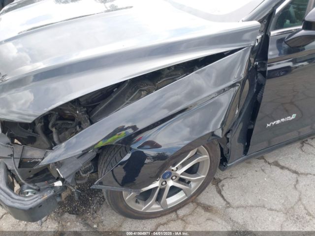3FA6P0RU0KR116903 Ford Fusion Hybrid Titanium