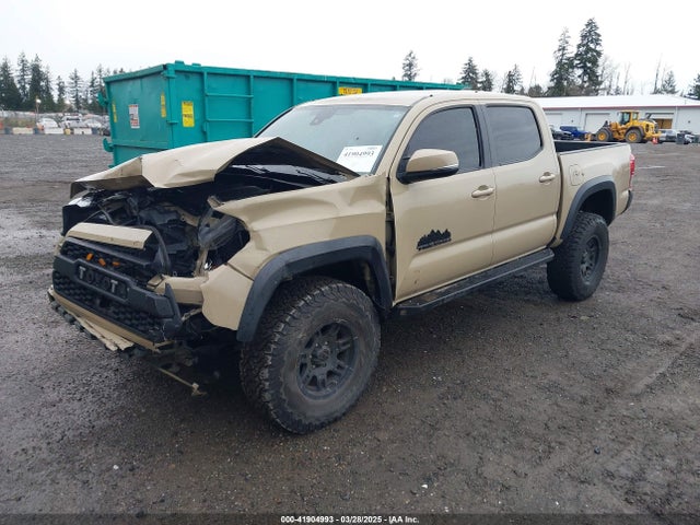 3TMCZ5AN8KM199423 Toyota Tacoma Trd Off Road