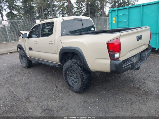 3TMCZ5AN8KM199423 Toyota Tacoma Trd Off Road
