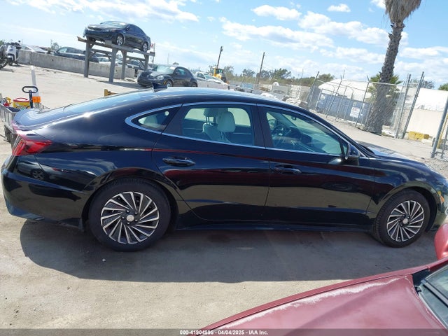 KMHL34JJ6PA062537 Hyundai Sonata Hybrid Sel