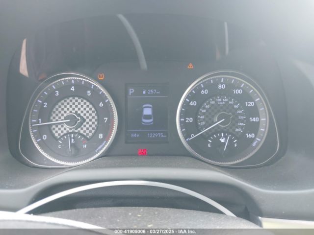 5NPD84LF6KH480049 Hyundai ELANTRA SEL