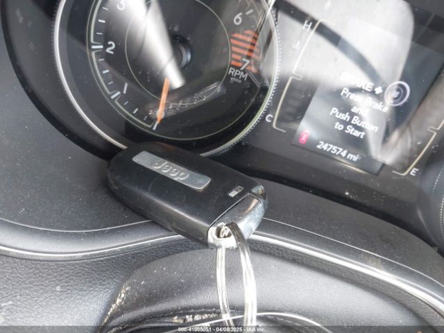 1C4PJLLB5KD184163 Jeep Cherokee Latitude Plus Fwd