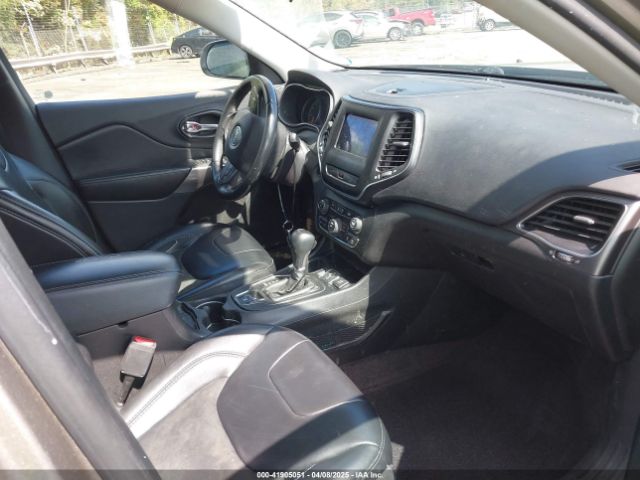 1C4PJLLB5KD184163 Jeep Cherokee Latitude Plus Fwd