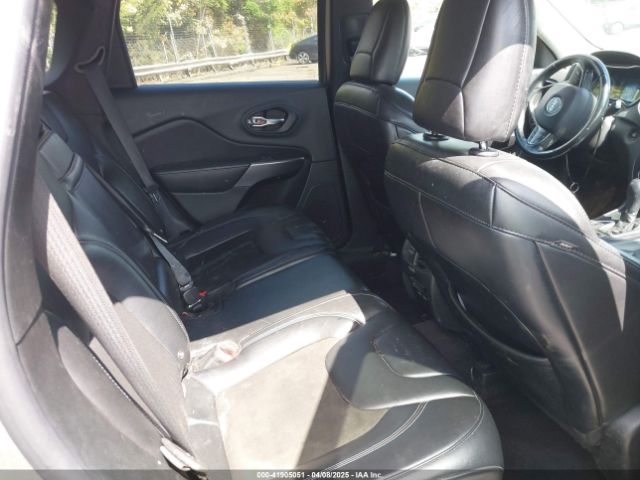 1C4PJLLB5KD184163 Jeep Cherokee Latitude Plus Fwd
